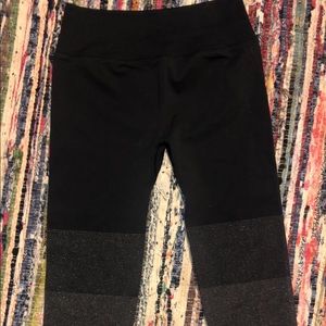 RARE LULU LEGGINGS